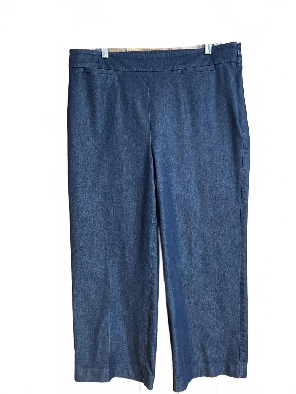 Talbots dark blue denim cropped pants 16